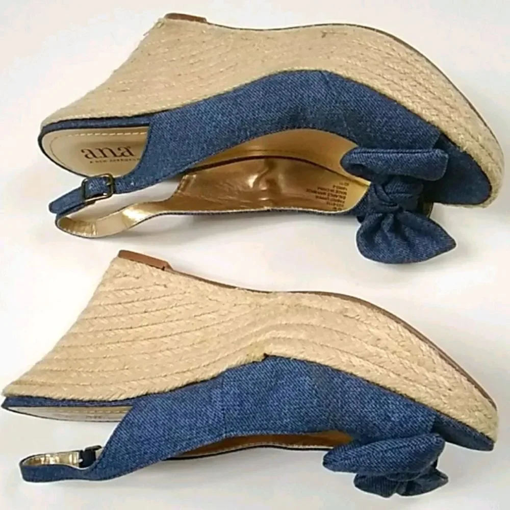 Ana A new approach shoes size 10 never used no tag